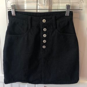 Brandy Melville / J. Galt black denim skirt. XS